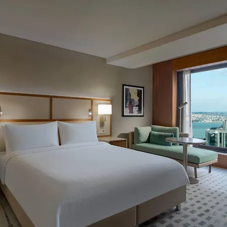 Hilton Parksa 4* Istanboel