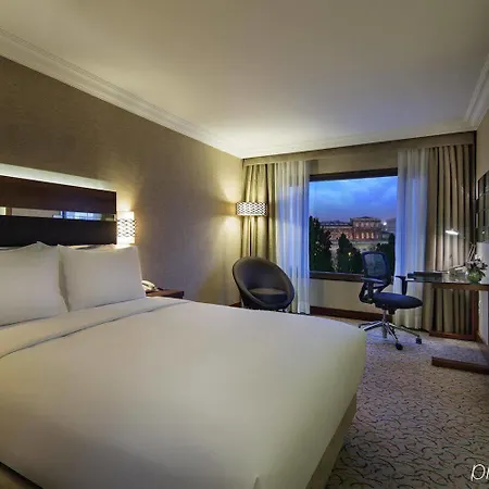 Hilton Parksa 4*